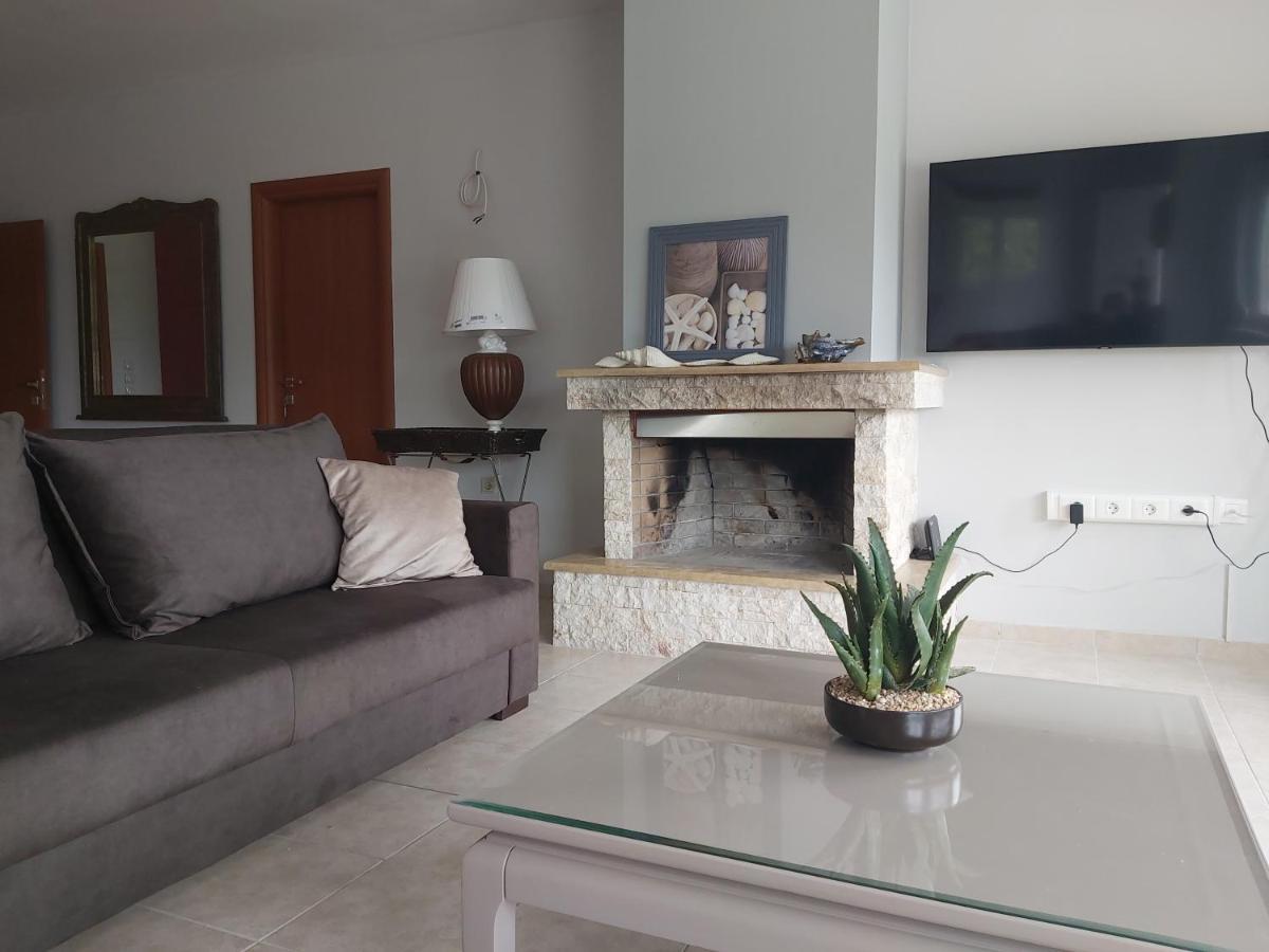Villa Marilena نافبكْتوس المظهر الخارجي الصورة
